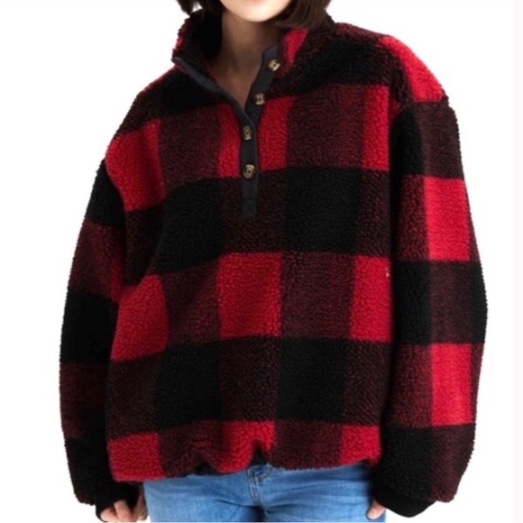 American Eagle Buffalo Plaid Sherpa 